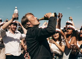 Another round – drinking alcohol in the morning.